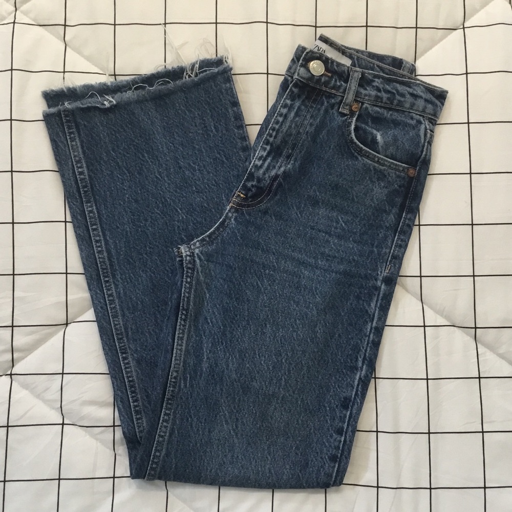 Zara Classic High-Rise Blue Jeans